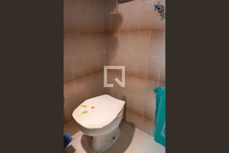 Apartamento à venda com 64m², 2 quartos e 1 vagaBanheiro de Serviço