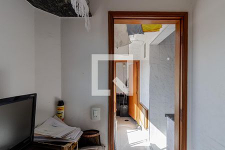 Studio à venda com 76m², 2 quartos e 1 vaga Studio à venda com 76m², 2 quartos e 1 vagaEscritório