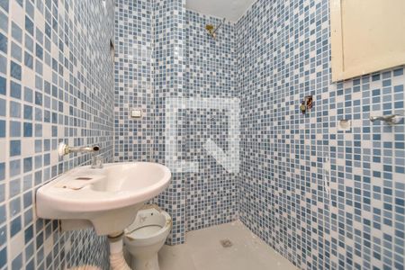 Banheiro de kitnet/studio para alugar com 1 quarto, 33m² em Centro Histórico de São Paulo, São Paulo