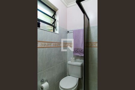 Casa à venda com 600m², 4 quartos e 6 vagas Casa à venda com 600m², 4 quartos e 6 vagasBanheiro da Suíte