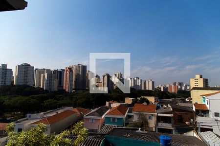 Casa à venda com 600m², 4 quartos e 6 vagas Casa à venda com 600m², 4 quartos e 6 vagasVista da Churrasqueira