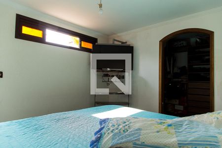 Casa à venda com 600m², 4 quartos e 6 vagas Casa à venda com 600m², 4 quartos e 6 vagasQuarto 4