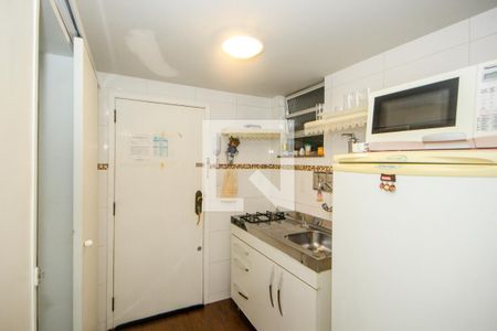 Apartamento à venda com 30m², 1 quarto e 1 vaga Apartamento à venda com 30m², 1 quarto e 1 vagaCozinha