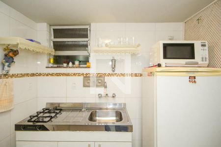 Apartamento à venda com 30m², 1 quarto e 1 vaga Apartamento à venda com 30m², 1 quarto e 1 vagaCozinha