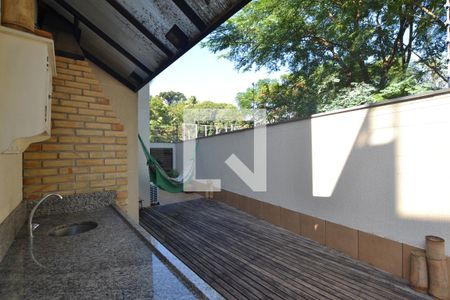 Apartamento à venda com 238m², 3 quartos e 3 vagasEspaço Gourmet