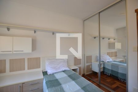 Apartamento à venda com 238m², 3 quartos e 3 vagasQuarto 2