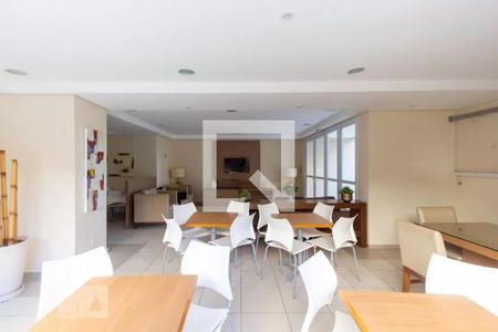 Apartamento para alugar com 70m², 2 quartos e 1 vaga Apartamento para alugar com 70m², 2 quartos e 1 vagaÁrea comum - Salão de festas