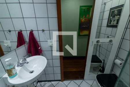 Apartamento à venda com 155m², 4 quartos e 1 vaga Apartamento à venda com 155m², 4 quartos e 1 vagaBanheiro Social