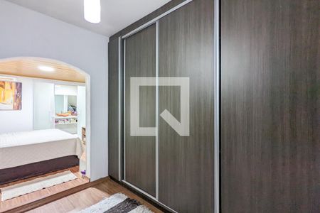Casa à venda com 300m², 3 quartos e 2 vagas Casa à venda com 300m², 3 quartos e 2 vagasQuarto da suíte
