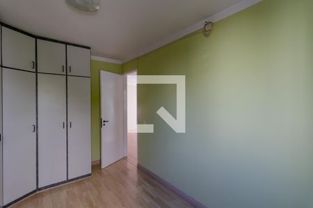 Quarto 1  de apartamento para alugar com 2 quartos, 62m² em Jardim Santa Emília, São Paulo