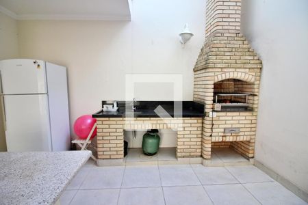 Casa à venda com 274m², 3 quartos e 8 vagasEspaço Gourmet