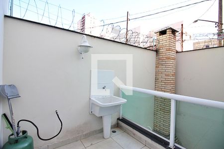 Casa à venda com 274m², 3 quartos e 8 vagasLavanderia