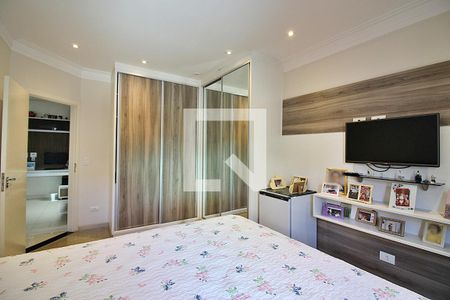 Casa à venda com 274m², 3 quartos e 8 vagasQuarto 2 - Suíte