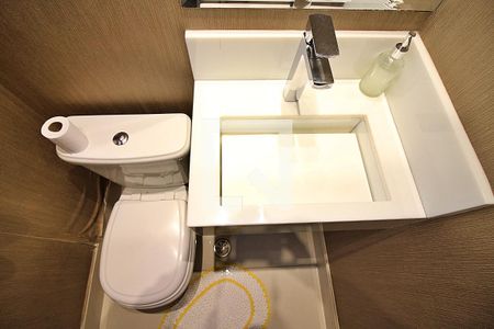 Casa à venda com 274m², 3 quartos e 8 vagasLavabo