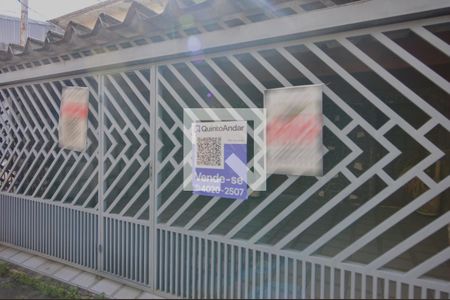 Casa à venda com 136m², 2 quartos e 2 vagasFachada