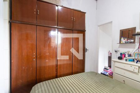 Casa à venda com 120m², 5 quartos e 5 vagas Casa à venda com 120m², 5 quartos e 5 vagasSuíte