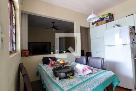 Casa à venda com 120m², 5 quartos e 5 vagas