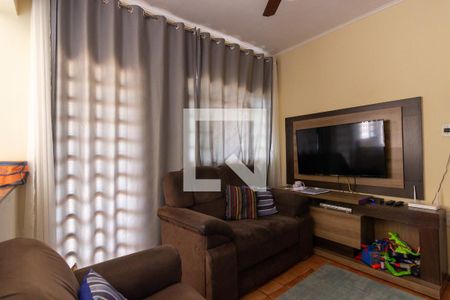 Casa à venda com 120m², 5 quartos e 5 vagas Casa à venda com 120m², 5 quartos e 5 vagasSala 2