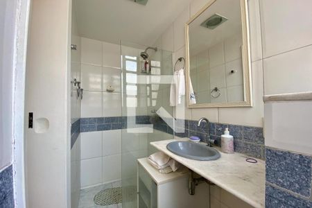 Apartamento à venda com 140m², 2 quartos e 1 vagaBanheiro 2