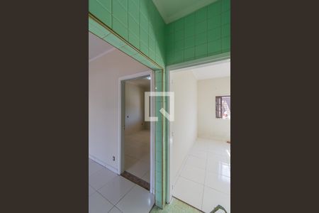 Casa à venda com 600m², 3 quartos e 5 vagasCorredor