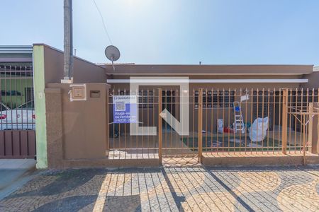 Casa à venda com 600m², 3 quartos e 5 vagasplaquinha