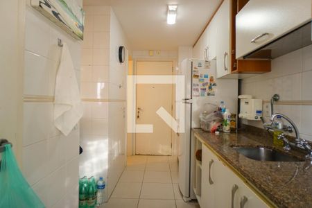 Apartamento à venda com 125m², 3 quartos e 1 vaga Apartamento à venda com 125m², 3 quartos e 1 vagaCozinha e Área de Serviço