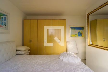 Apartamento à venda com 125m², 3 quartos e 1 vaga Apartamento à venda com 125m², 3 quartos e 1 vagaSuíte