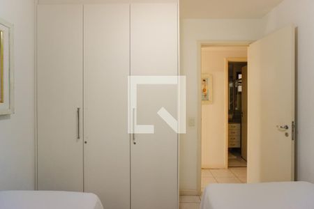 Apartamento à venda com 125m², 3 quartos e 1 vaga Apartamento à venda com 125m², 3 quartos e 1 vagaQuarto 2