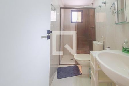 Apartamento para alugar com 106m², 4 quartos e 1 vaga Apartamento para alugar com 106m², 4 quartos e 1 vagaBanheiro da Suíte