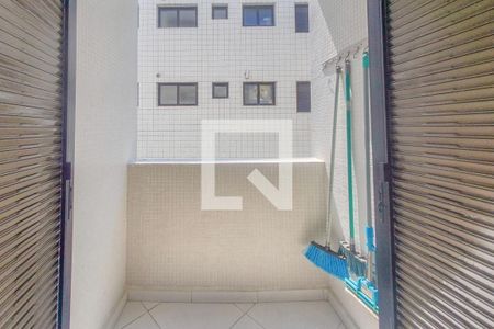 Apartamento para alugar com 106m², 4 quartos e 1 vaga Apartamento para alugar com 106m², 4 quartos e 1 vagaVaranda