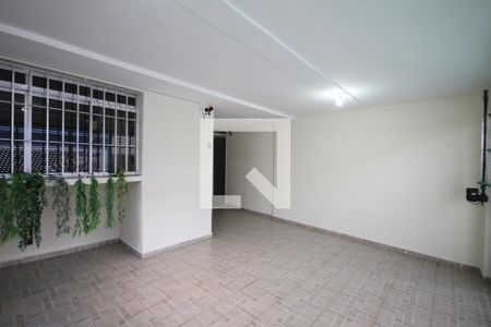 Casa à venda com 140m², 5 quartos e 2 vagasGaragem