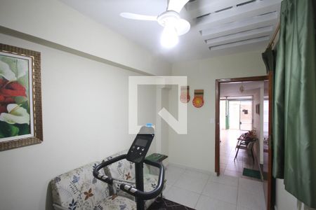 Casa à venda com 140m², 5 quartos e 2 vagasSala