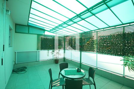 Casa à venda com 140m², 5 quartos e 2 vagasVaranda Quarto 2