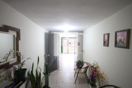 Casa à venda com 140m², 5 quartos e 2 vagasEntrada
