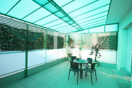 Casa à venda com 140m², 5 quartos e 2 vagasVaranda Quarto 2