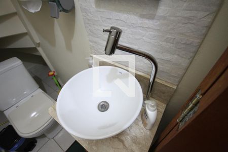 Casa à venda com 140m², 5 quartos e 2 vagasLavabo