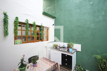 Casa à venda com 140m², 5 quartos e 2 vagasQuintal