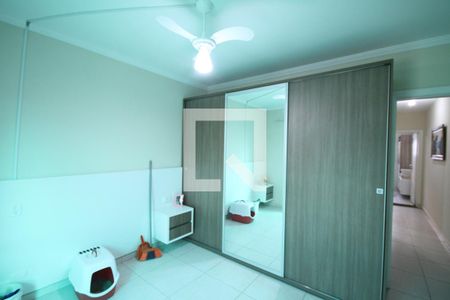 Casa à venda com 140m², 5 quartos e 2 vagasQuarto 2