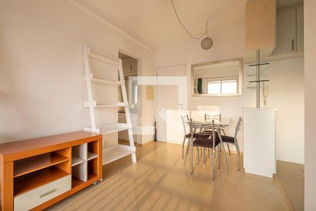 Sala de apartamento para alugar com 1 quarto, 40m² em Vila Pompéia, São Paulo