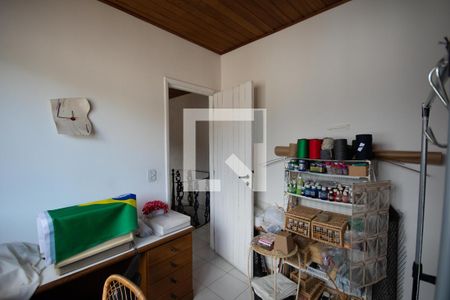 Apartamento à venda com 195m², 5 quartos e 2 vagasQuarto 4