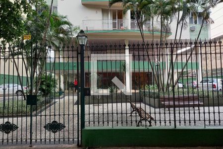 Apartamento à venda com 195m², 5 quartos e 2 vagasFachada