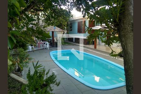 Casa à venda com 774m², 4 quartos e 3 vagasPiscina