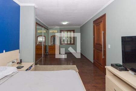 Casa à venda com 774m², 4 quartos e 3 vagasQuarto Suíte 2