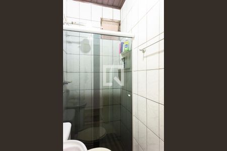 Casa à venda com 60m², 2 quartos e 1 vaga Casa à venda com 60m², 2 quartos e 1 vagaBanheiro