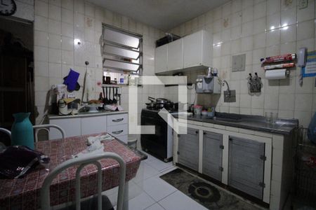 Apartamento à venda com 70m², 2 quartos e sem vagaCozinha