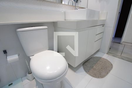 Apartamento à venda com 70m², 2 quartos e sem vagaBanheiro