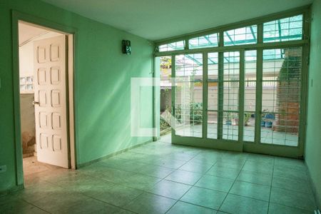 Casa à venda com 240m², 4 quartos e 4 vagas Casa à venda com 240m², 4 quartos e 4 vagasSalao de Festa