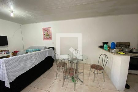 Apartamento à venda com 100m², 2 quartos e sem vagaCozinha