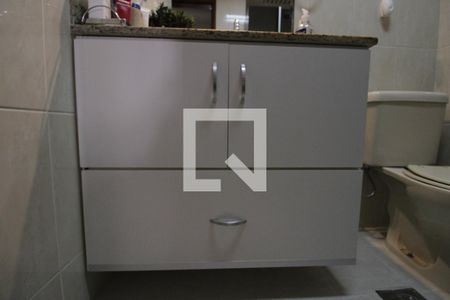 Apartamento à venda com 95m², 3 quartos e 2 vagasDetalhe do Banheiro