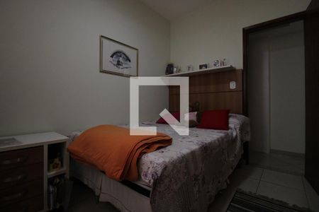 Apartamento à venda com 95m², 3 quartos e 2 vagasQuarto 2